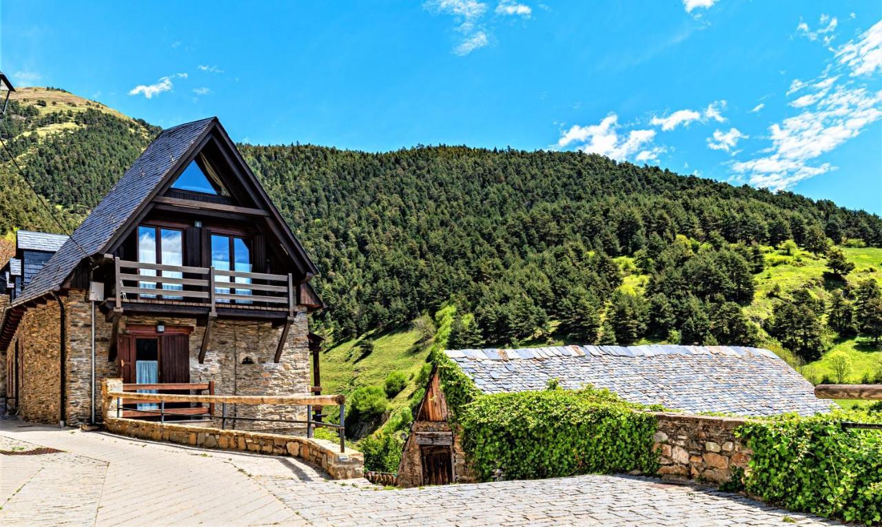 Apartamentos Aran Montcorbau Zewnętrze zdjęcie