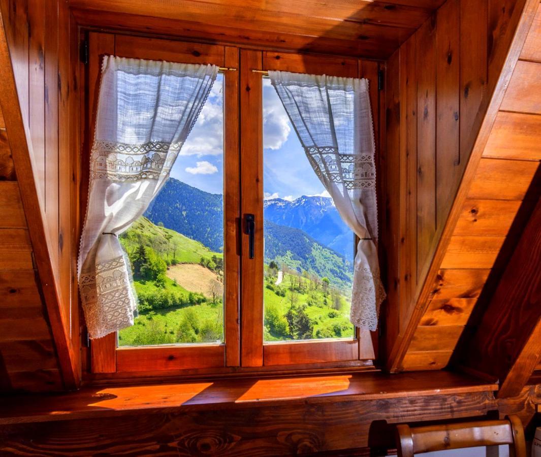Apartamentos Aran Montcorbau Zewnętrze zdjęcie