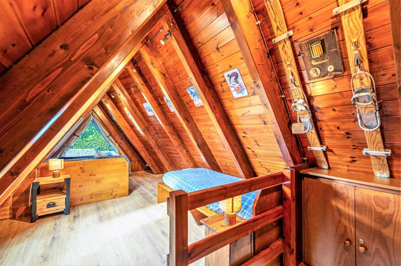 Apartamentos Aran Montcorbau Zewnętrze zdjęcie