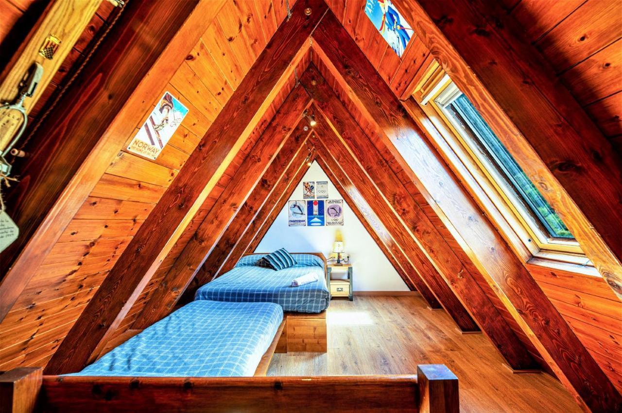 Apartamentos Aran Montcorbau Zewnętrze zdjęcie