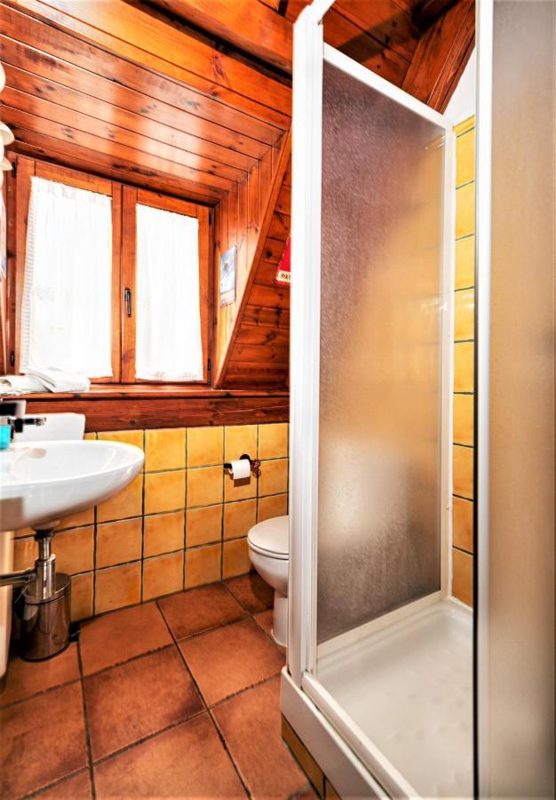 Apartamentos Aran Montcorbau Zewnętrze zdjęcie